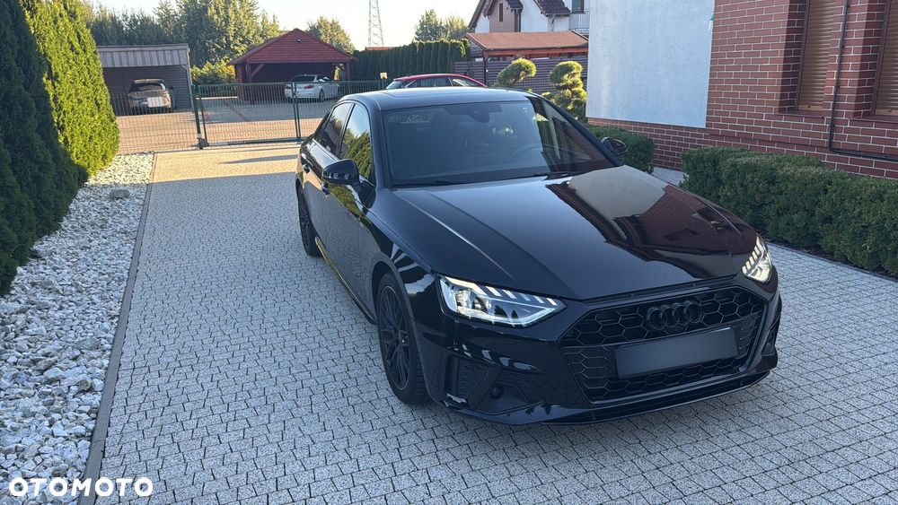 Audi A4 Limousine 45 TFSI mHEV Quattro Black Edition S tronic - 3