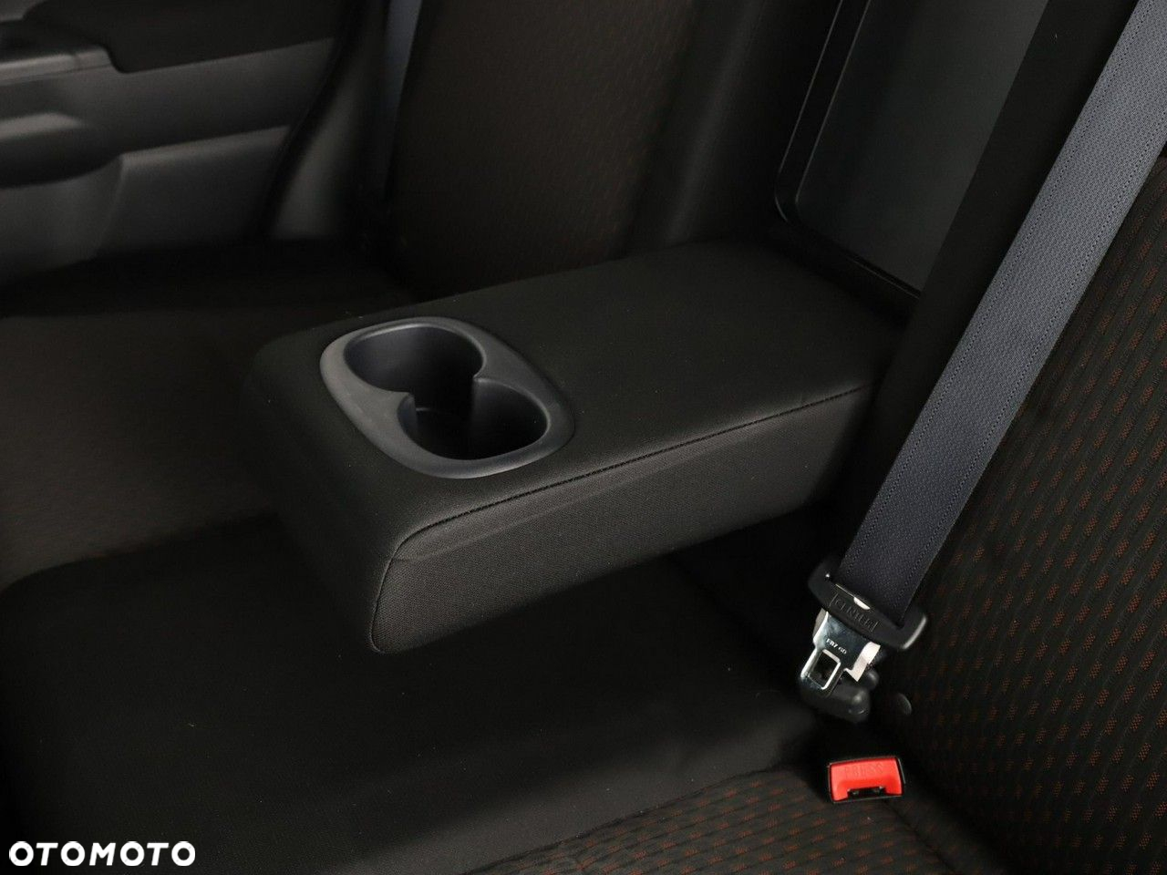 Mitsubishi ASX 1.6 2WD Edition 100+ - 34