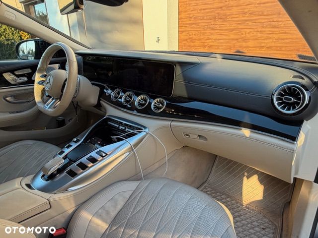 Mercedes-Benz AMG GT 43 4-Matic+ - 17