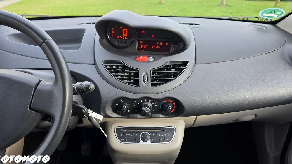 Renault Twingo - 14