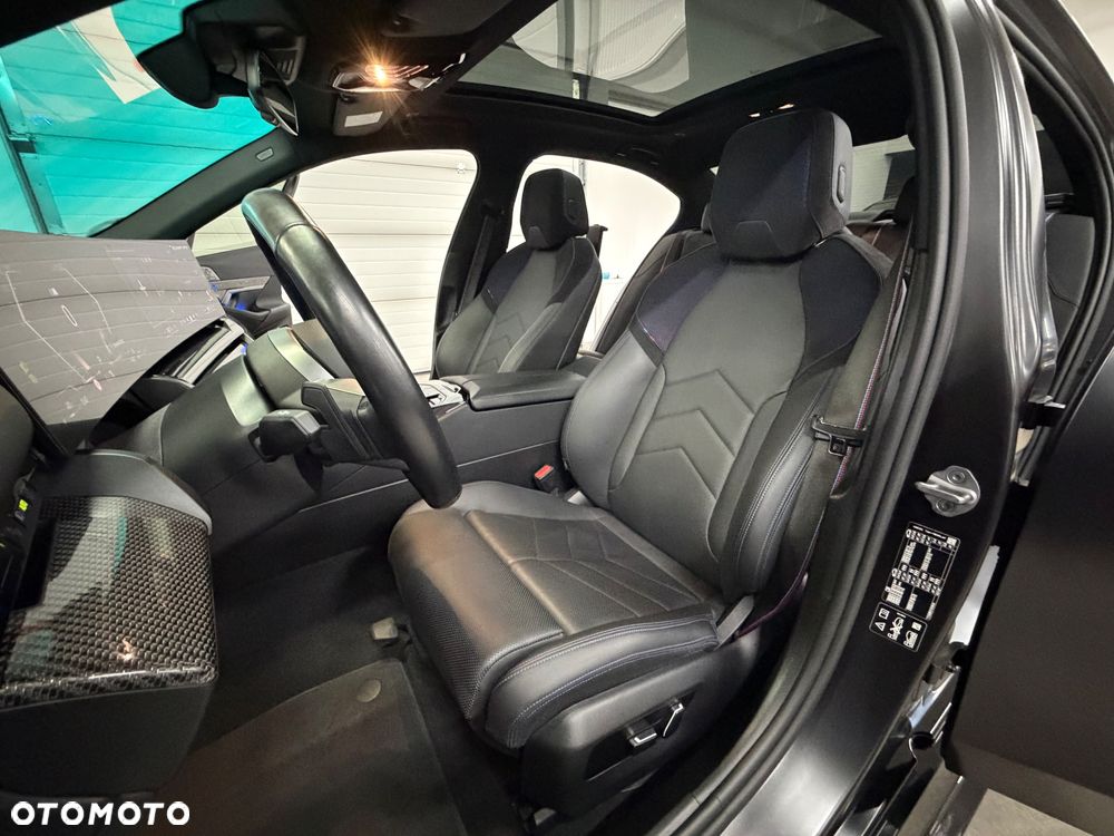 BMW Seria 5 520d xDrive mHEV M Sport - 20