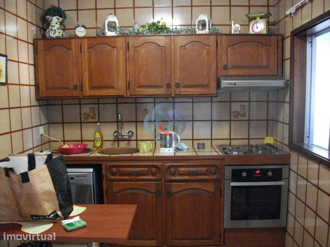 Apartamento T3 c/ Garagem Individual em Santa Maria da Feira - Grande imagem: 2/9