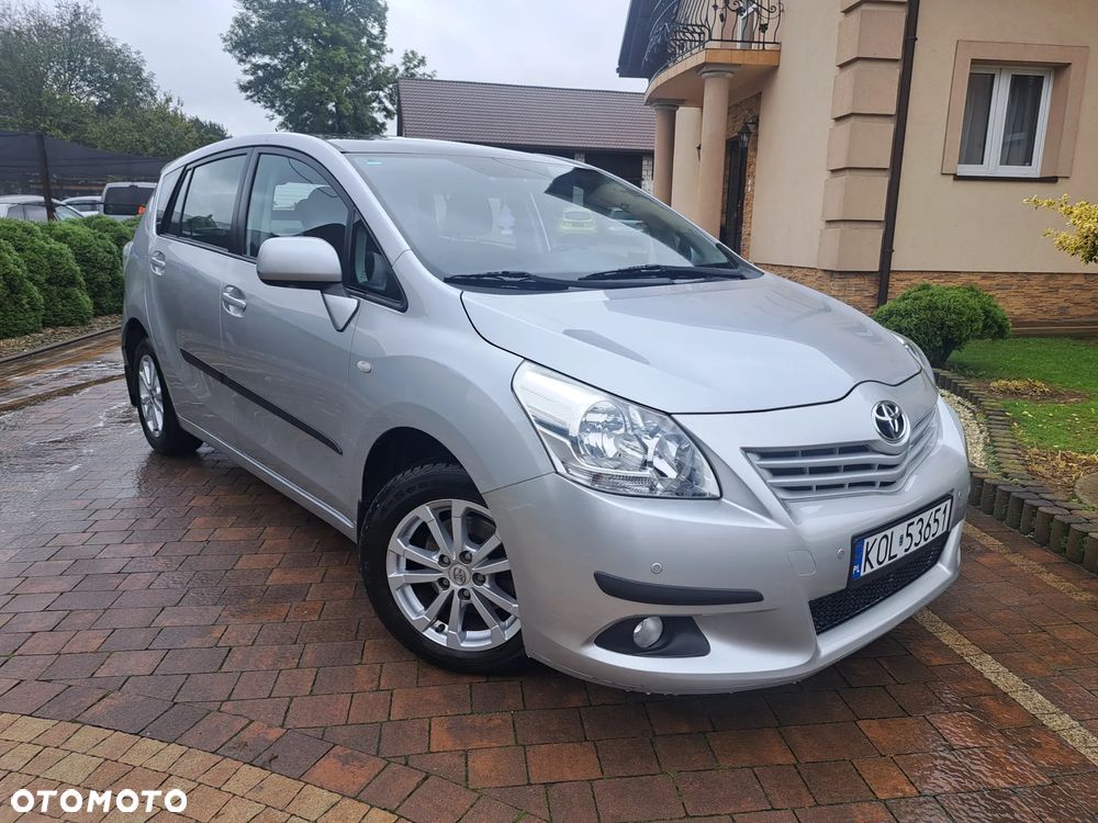 Toyota Verso 1.8 Prestige - 21