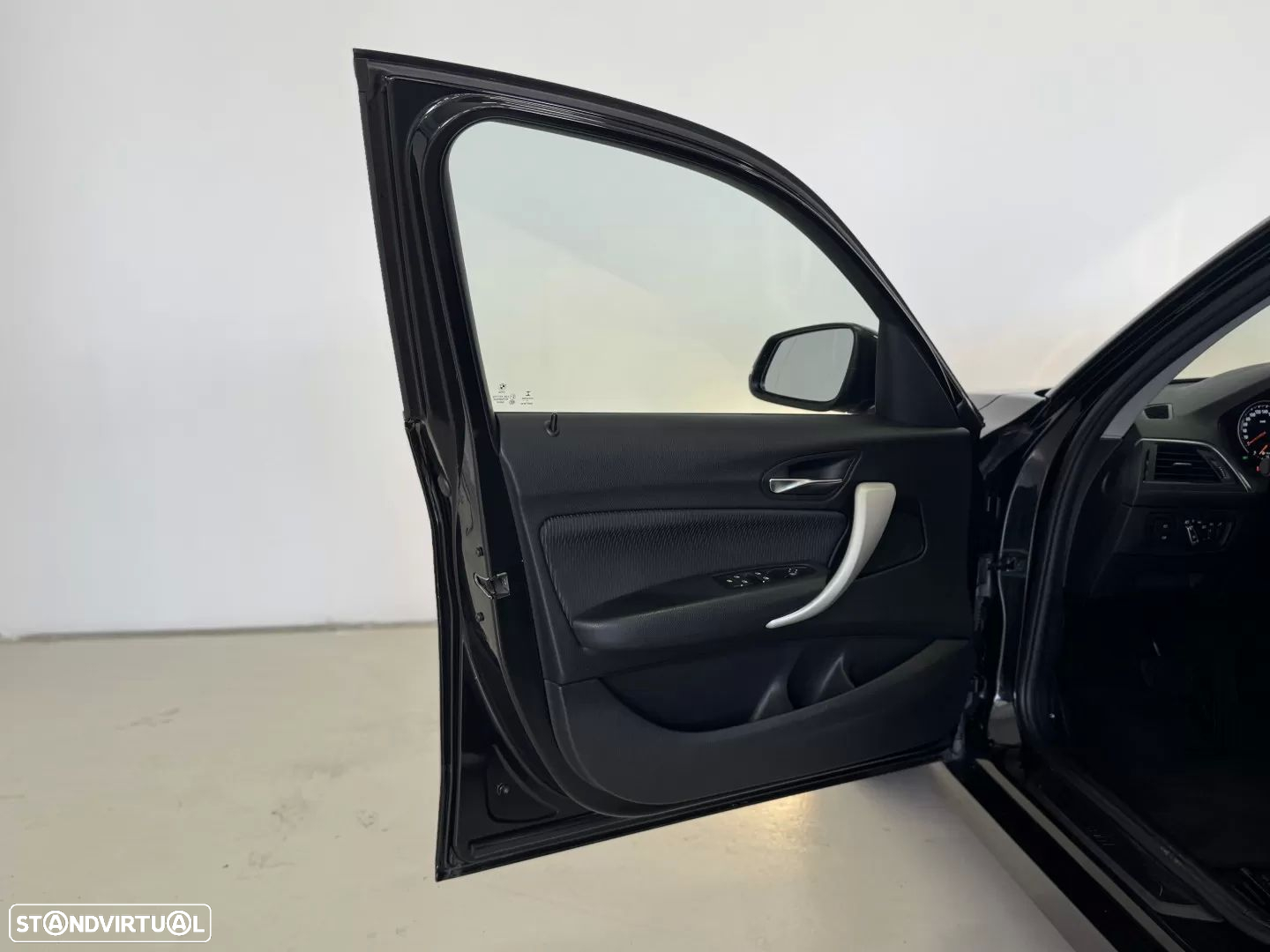 BMW 116 d Advantage Auto - 13