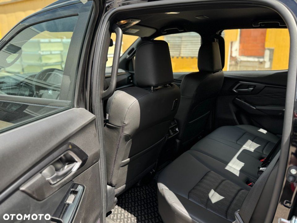 Isuzu D-Max - 8