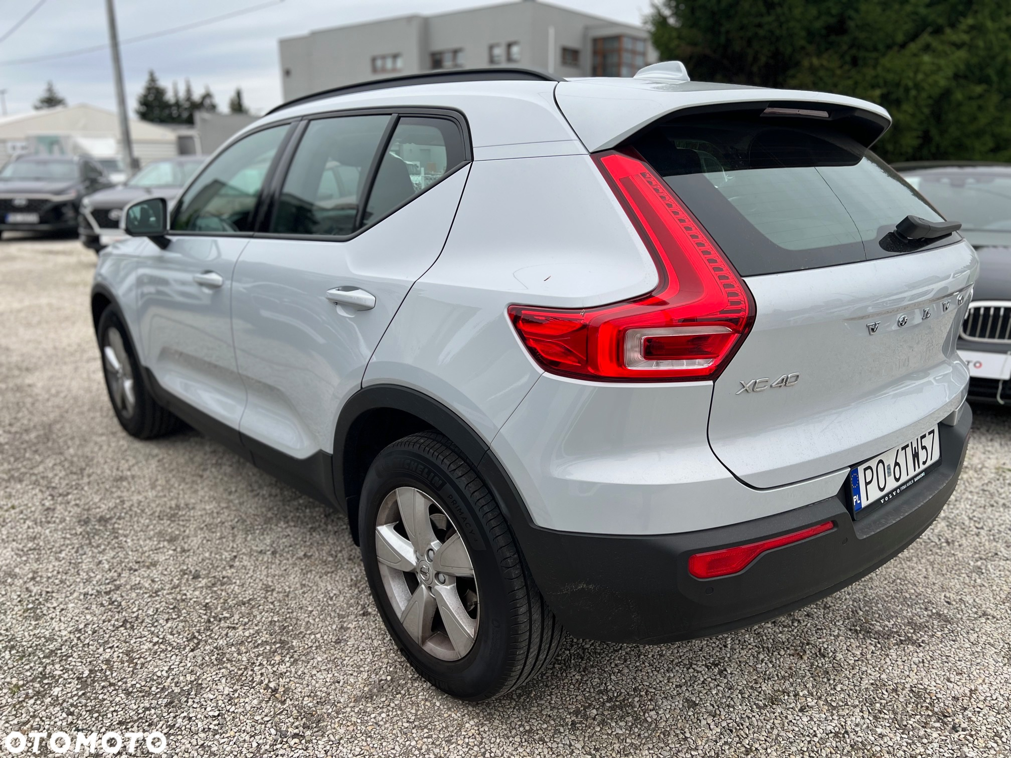 Volvo XC 40 T3 Momentum - 6