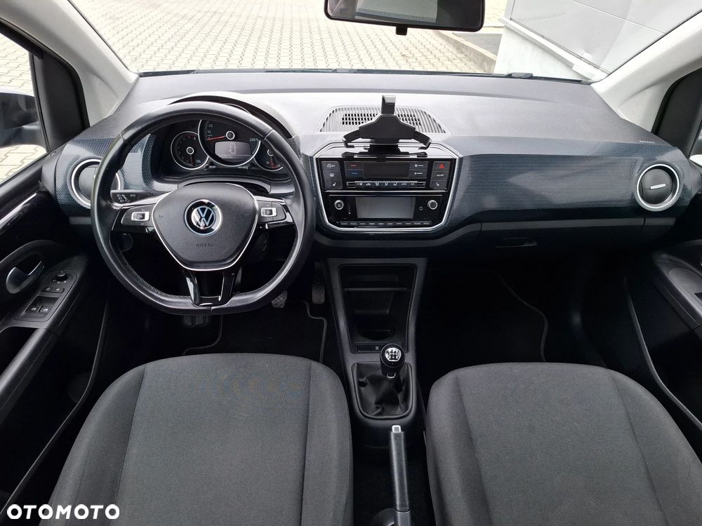 Volkswagen up! - 26