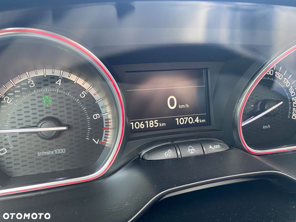 Peugeot 2008 PureTech 110 Stop&Start GT-Line Edition - 40