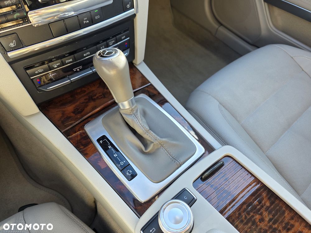 Mercedes-Benz Klasa E - 20