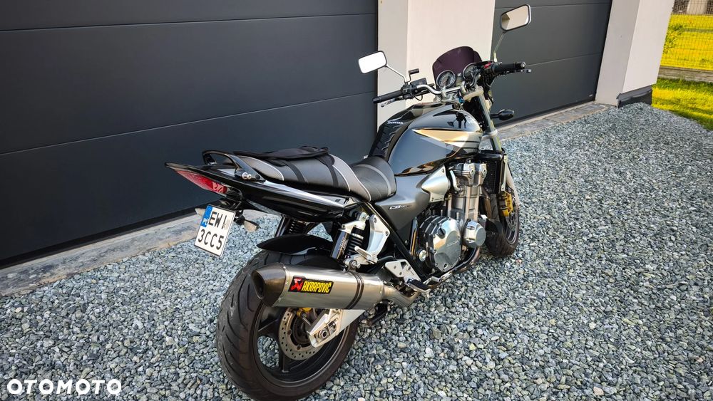 Honda CB - 25