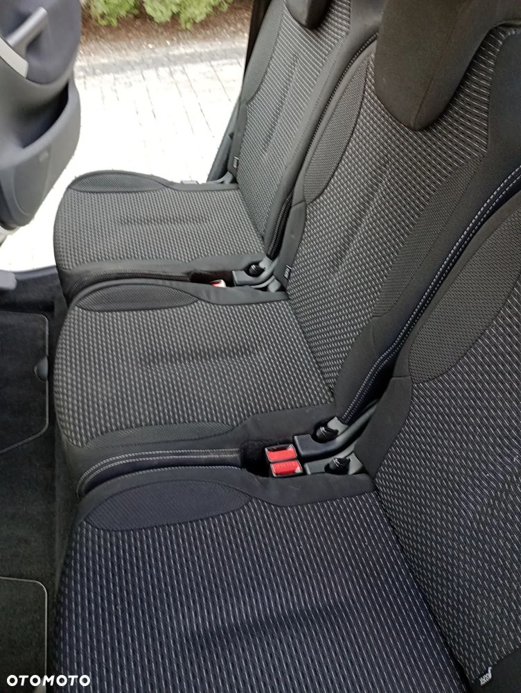 Citroën C4 Picasso 1.6 HDi My Way - 16