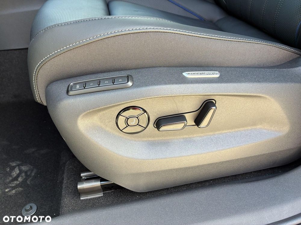 Volkswagen Tiguan - 26