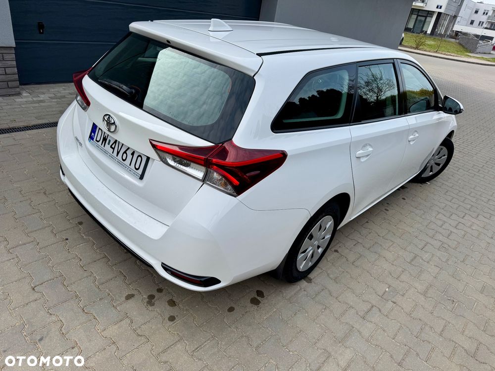 Toyota Auris 1.6 Active - 13