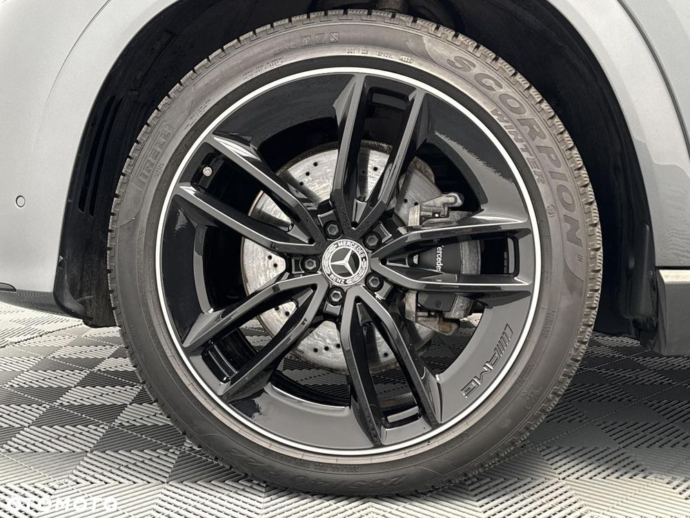 Mercedes-Benz GLE ver-300-d-4matic-9g--tronic-amg-line - 10