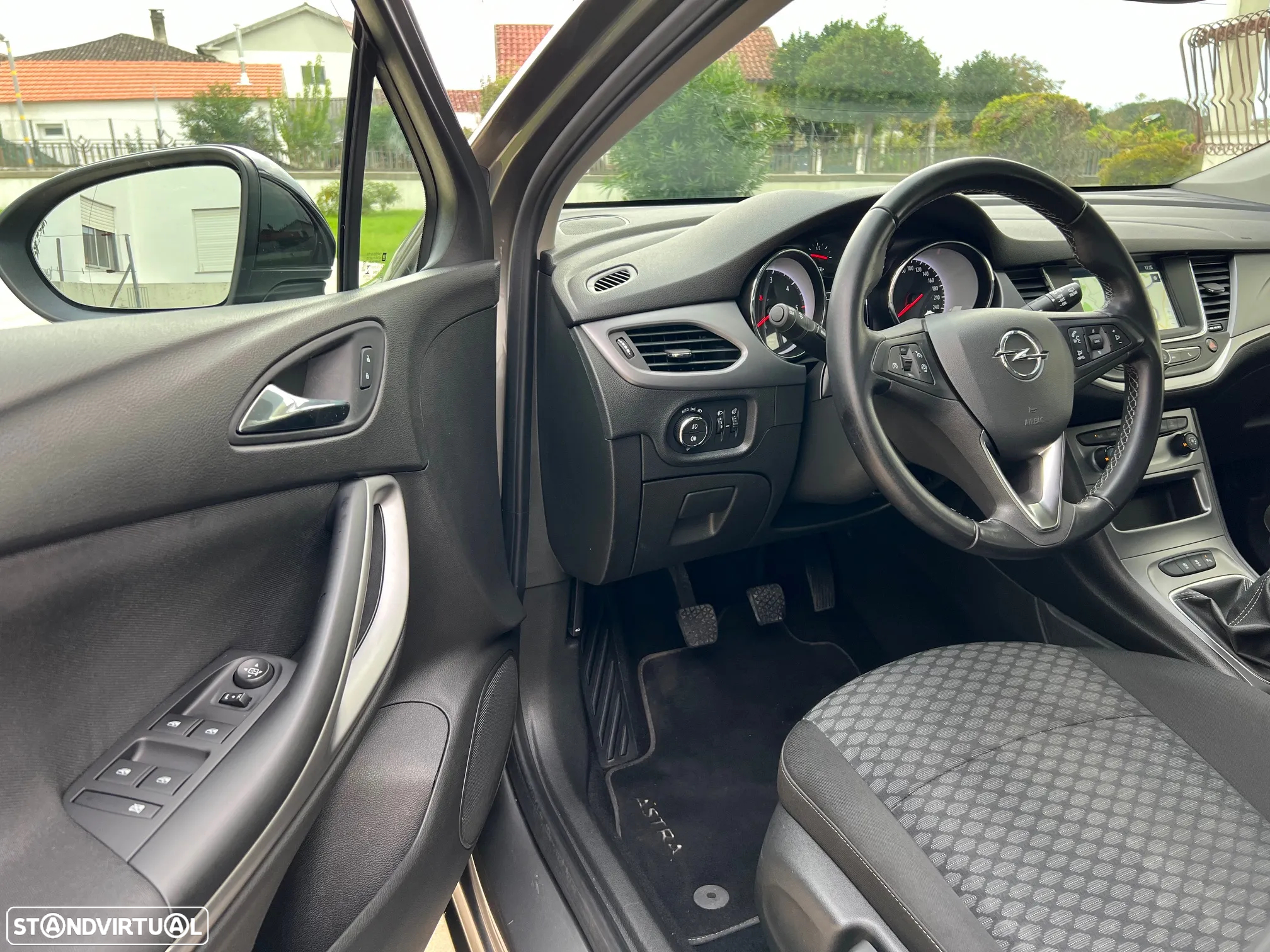 Opel Astra Sports Tourer 1.5 D Business Edition S/S - 22