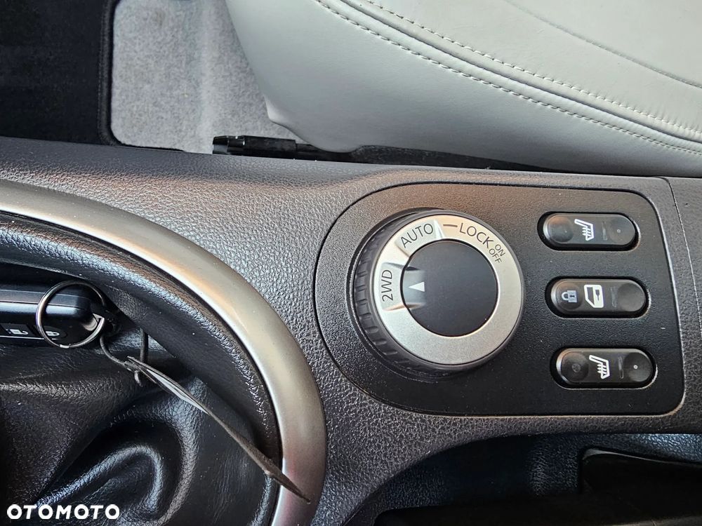 Nissan Qashqai+2 - 24