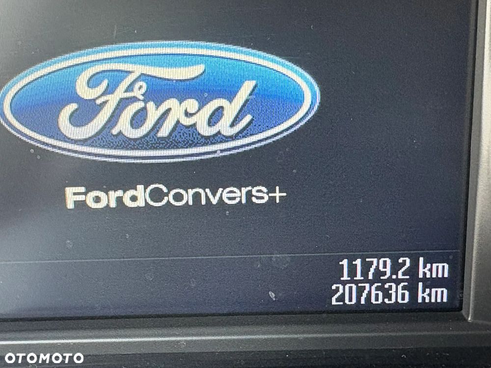 Ford Mondeo Turnier 2.0 TDCi Titanium - 11