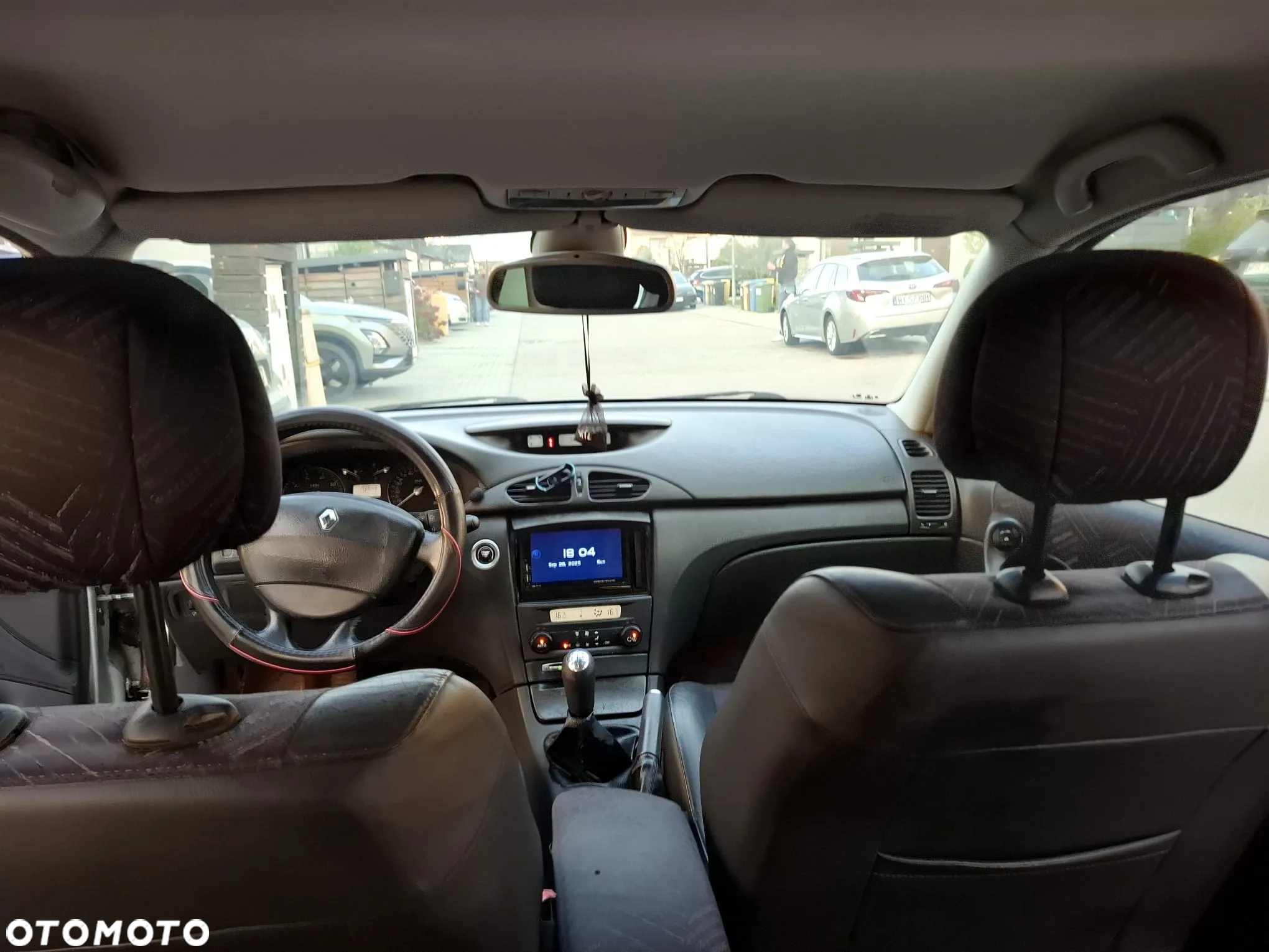 Renault Laguna 1.8 Emotion - 19