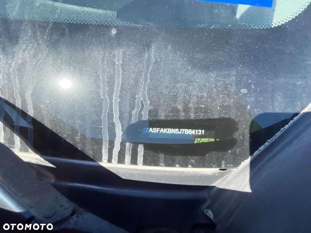 Alfa Romeo Stelvio - 35