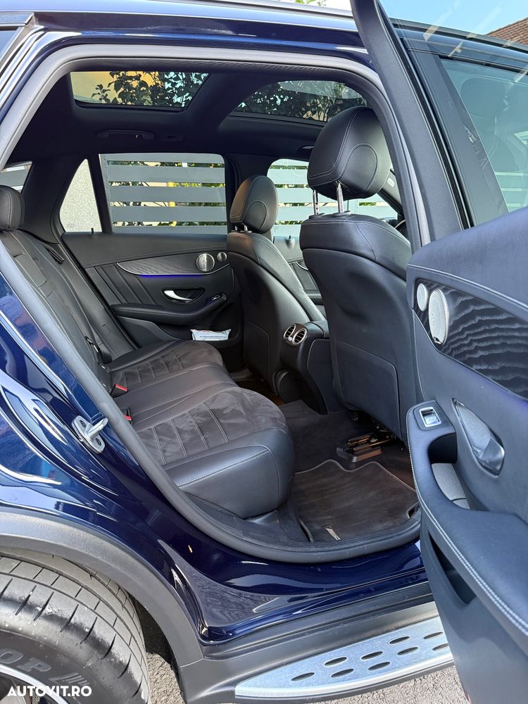 Mercedes-Benz GLC 300 de 4Matic 9G-TRONIC AMG Line Plus - 22