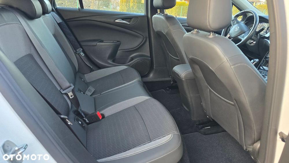 Opel Astra 1.2 Turbo Start/Stop GS Line - 30