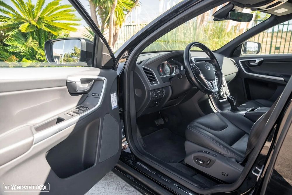 Volvo XC 60 2.0 D4 Volvo Ocean Race Geartronic - 18