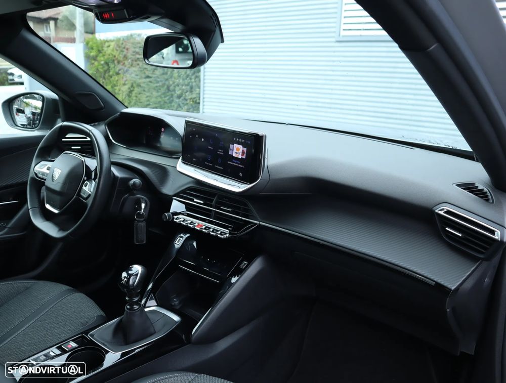 Peugeot 2008 1.2 PureTech Allure - 5