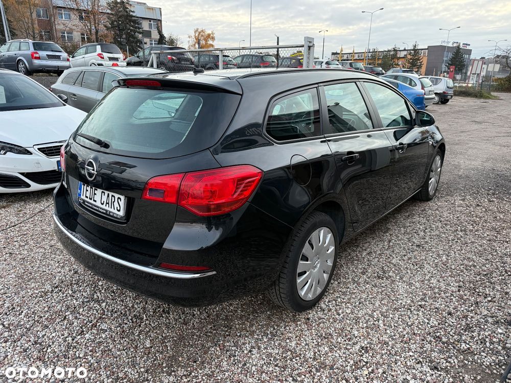 Opel Astra - 9
