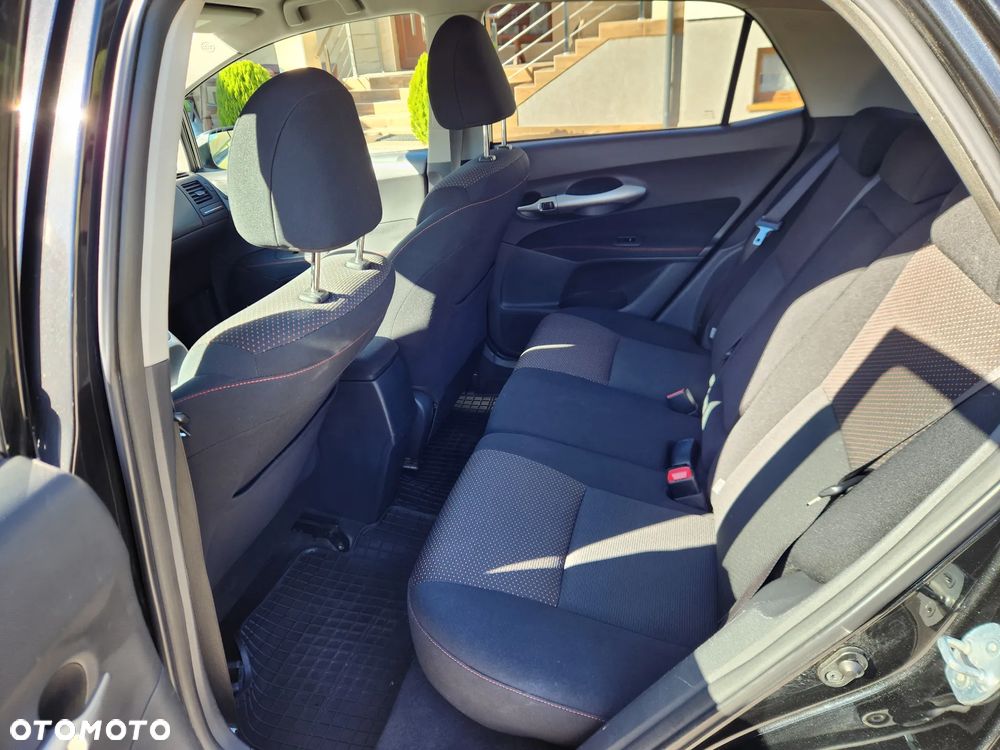 Toyota Auris - 10