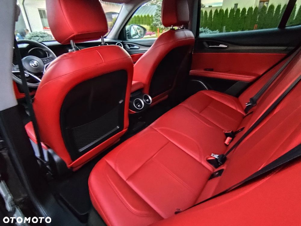 Alfa Romeo Stelvio 2.0 Turbo Tributo Italiano Q4 - 19