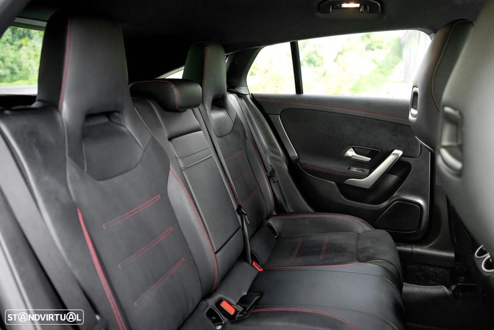 Mercedes-Benz CLA 200 d Shooting Brake AMG Line Aut. - 51