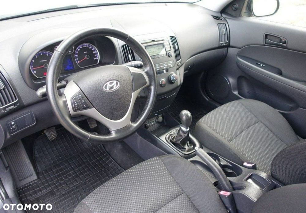 Hyundai i30 - 10
