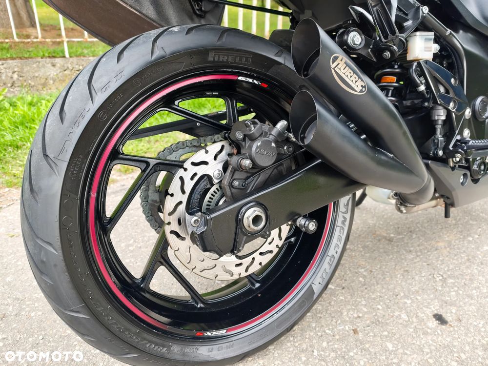 Suzuki GSX - 15