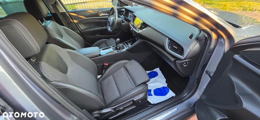 Opel Insignia CT 2.0 CDTI 4x4 Exclusive S&S - 13