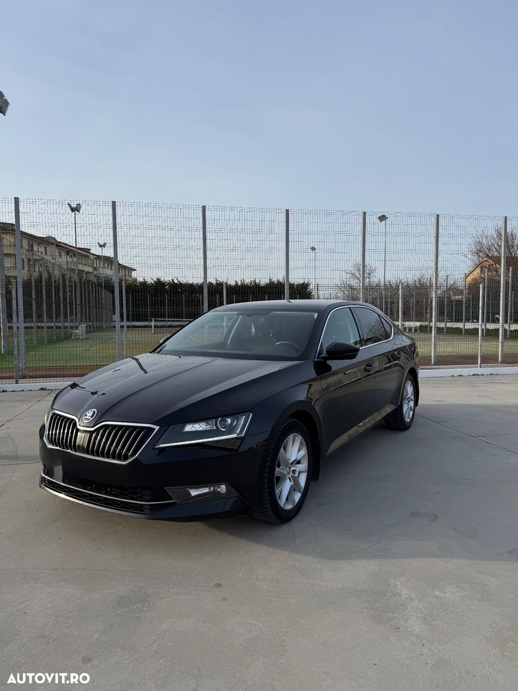 Skoda Superb 1.5 TSI ACT DSG Ambition - 6