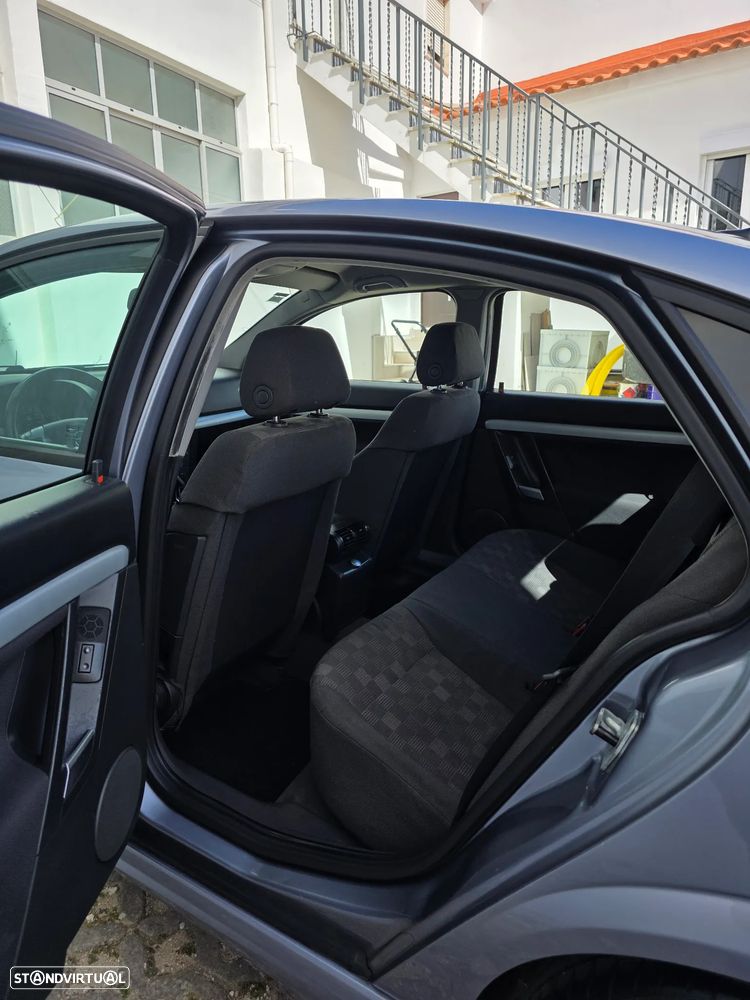 Opel Vectra 1.9 CDTi - 2