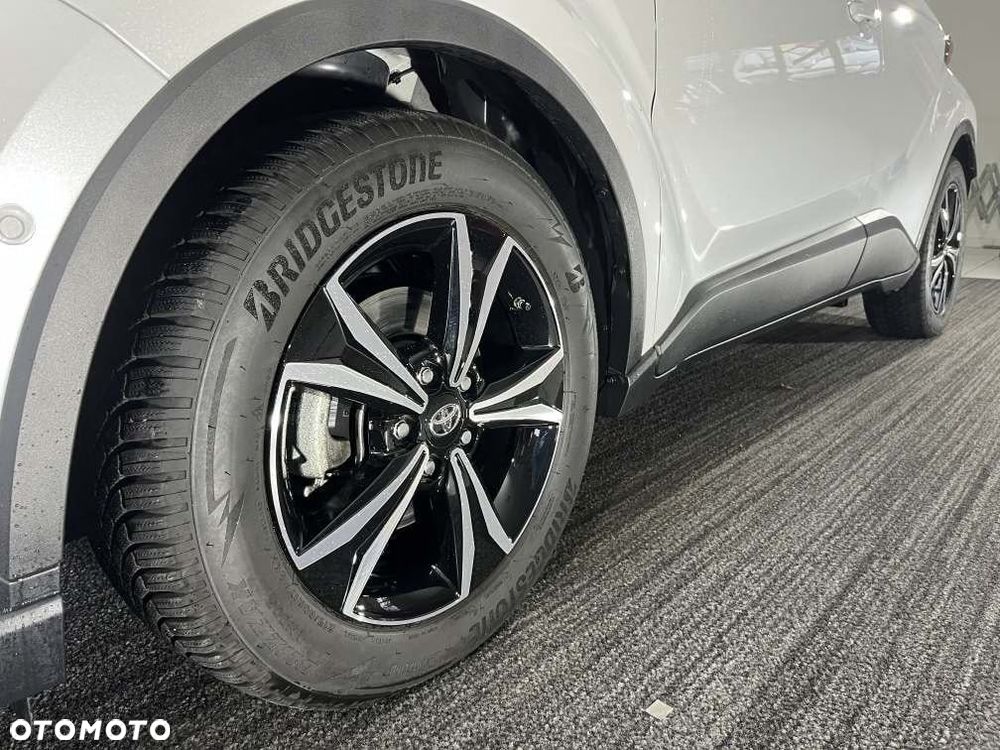 Toyota C-HR - 5