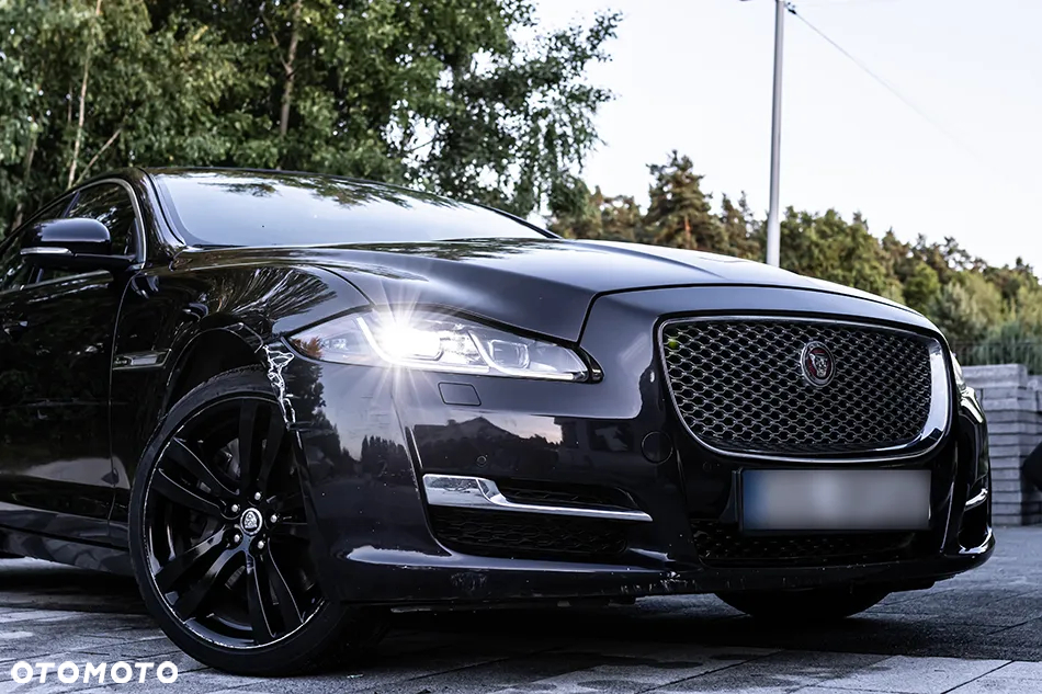 Jaguar XJ 3.0 T AWD Premium Luxury - 5