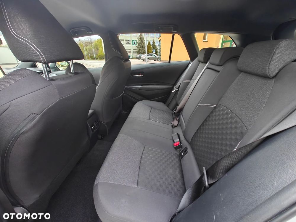 Toyota Corolla 1.8 Hybrid Comfort - 11