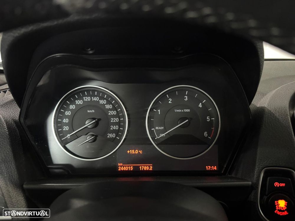 BMW 116 d Pack M - 14