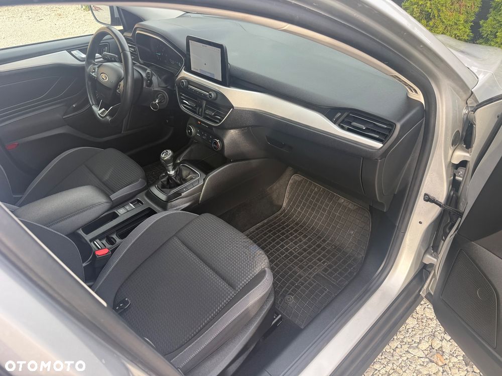 Ford Focus - 20