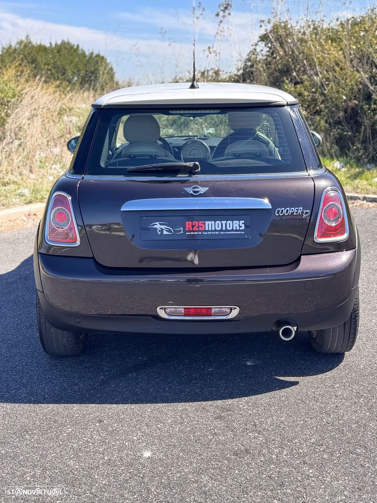MINI 3 Portas Cooper D - 5