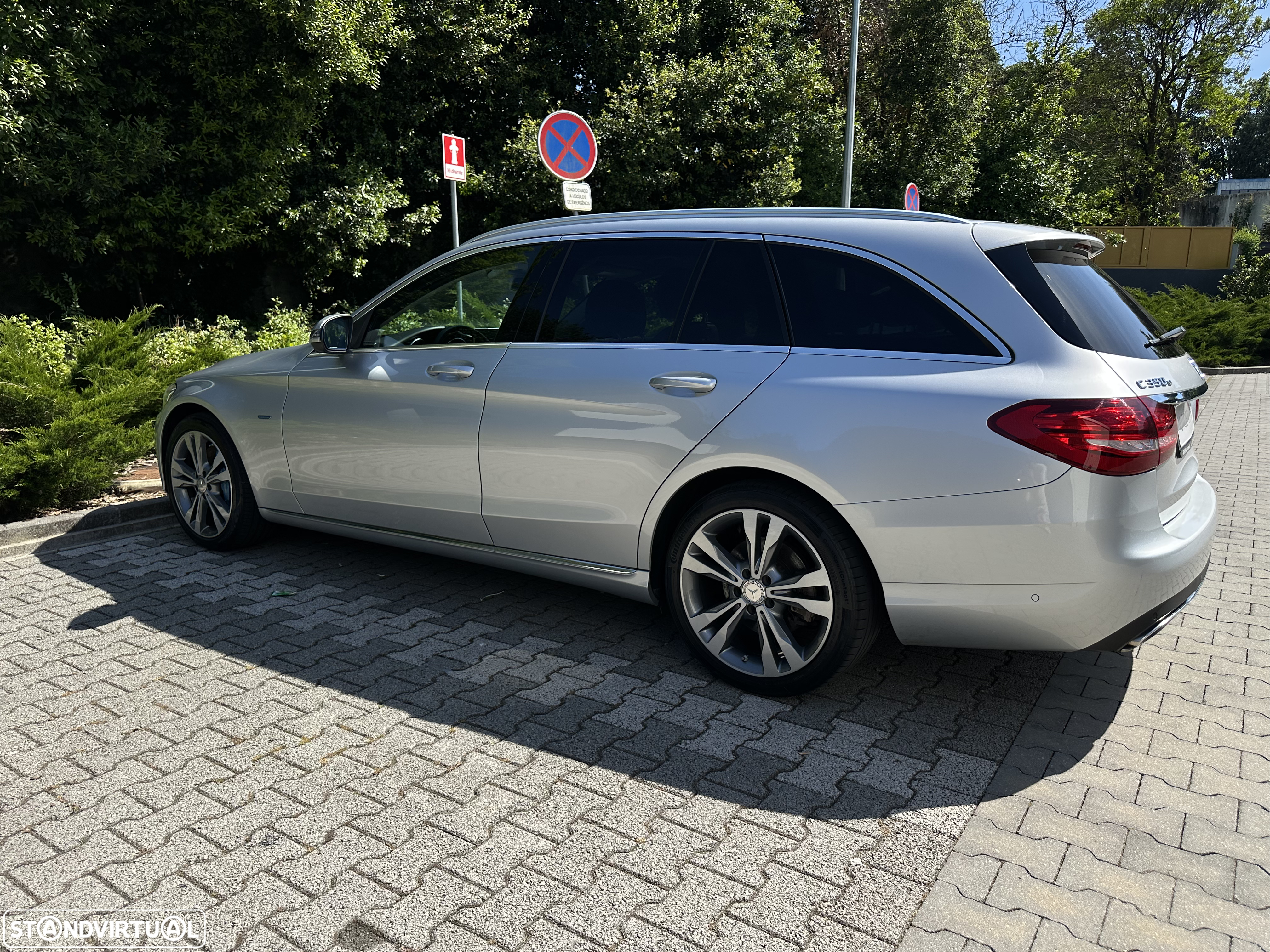 Mercedes-Benz C 350 e - 27