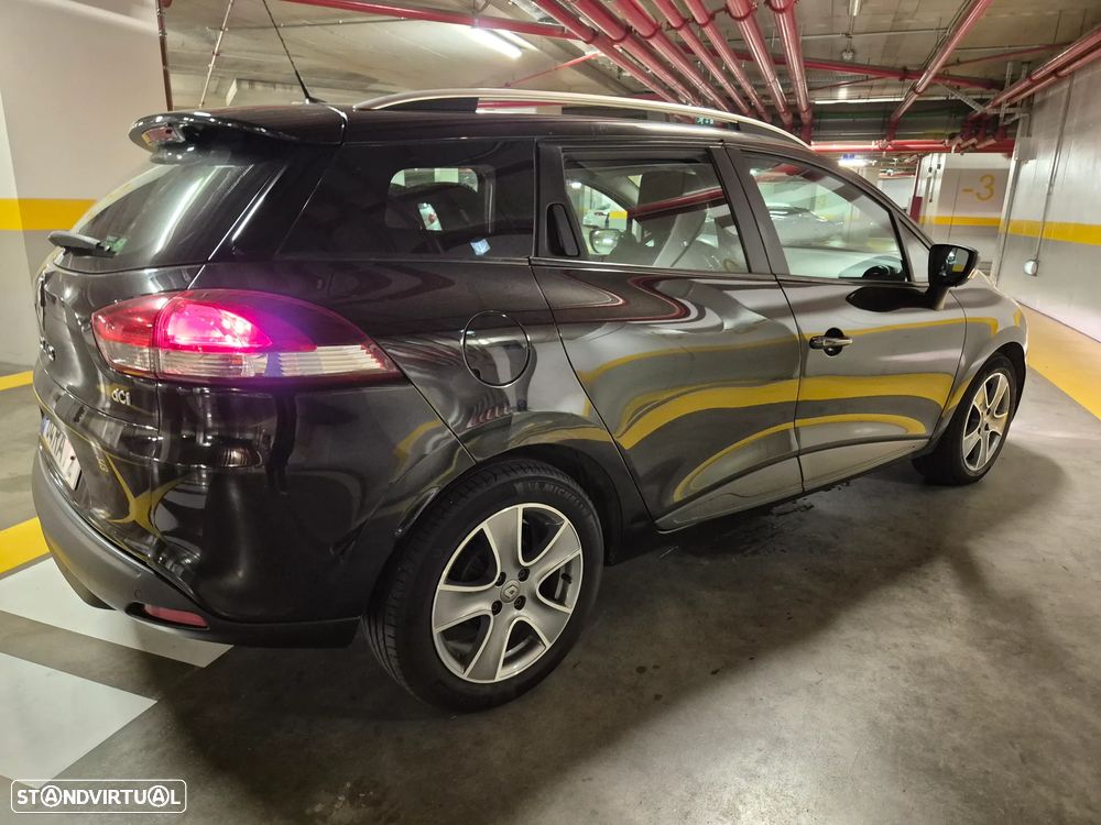 Renault Clio Sport Tourer 1.5 dCi Dynamique S - 10