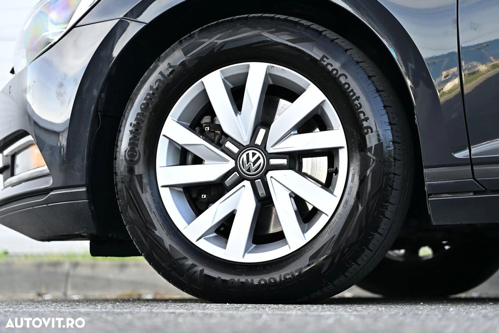 Volkswagen Passat 2.0 TDI Trendline - 15