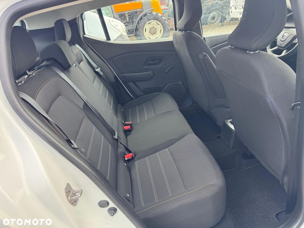 Dacia Sandero Stepway TCe 90 Essential - 14