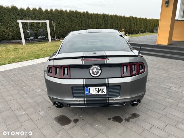 Ford Mustang 3.7 V6 Premium - 3