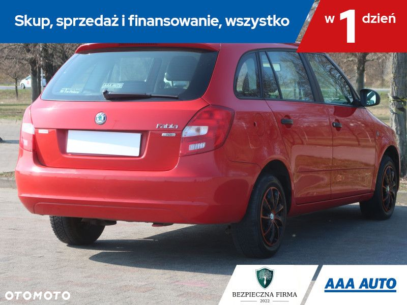 Skoda Fabia - 6