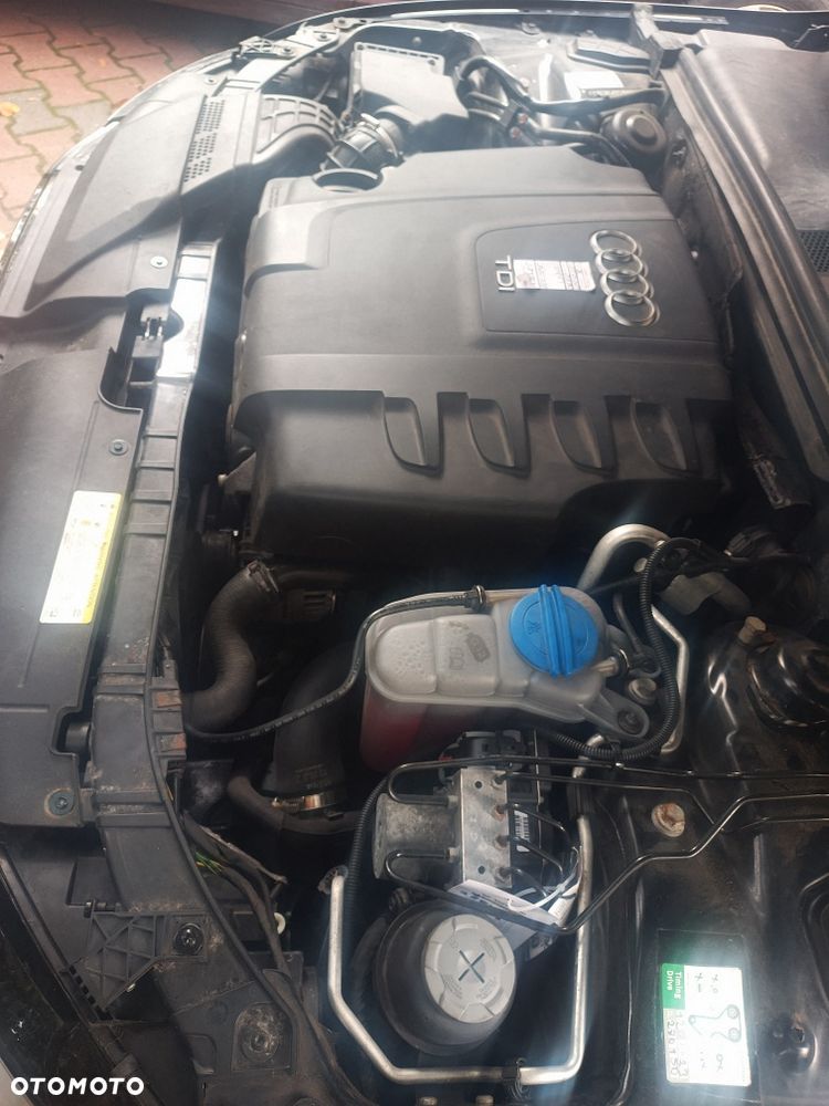 Audi A4 Avant - 10