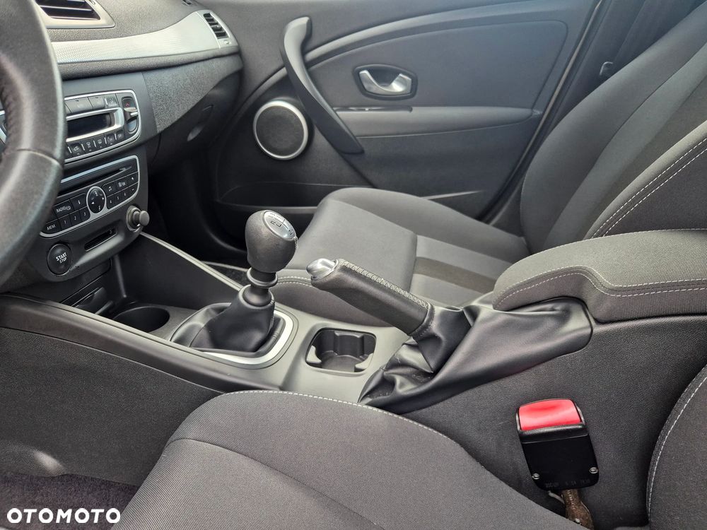 Renault Megane 1.6 16V 110 LIMITED - 26
